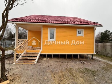 Каркасный полутораэтажный дом 8х8 для сезонного проживания
